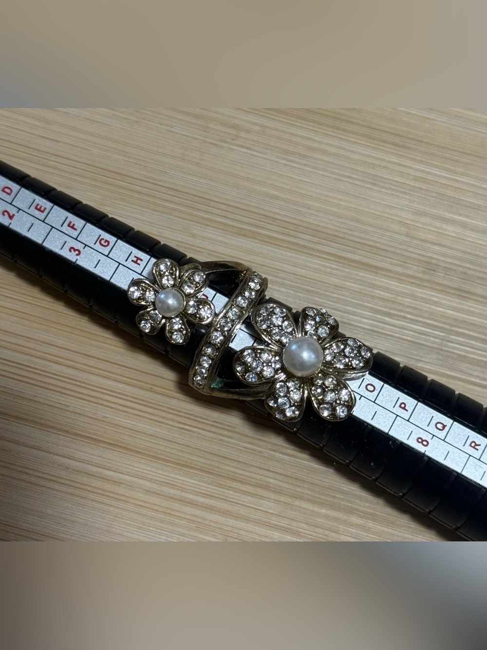Pearl & Crystal Flower Ring